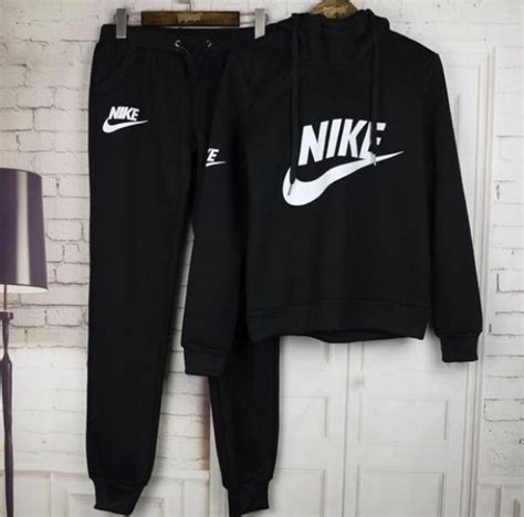 fake nike sweatsuits